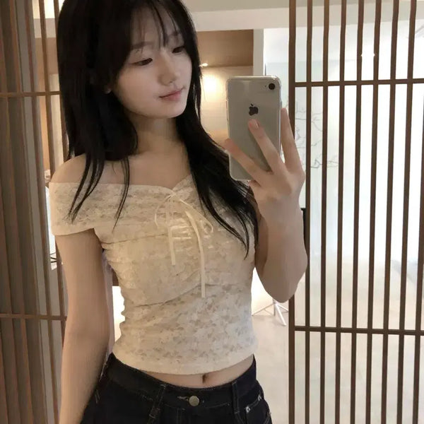 [BUNJANG] Shirring Lace Off-Shoulder Blouse / 셔링 레이스 오프숄더 블라우스