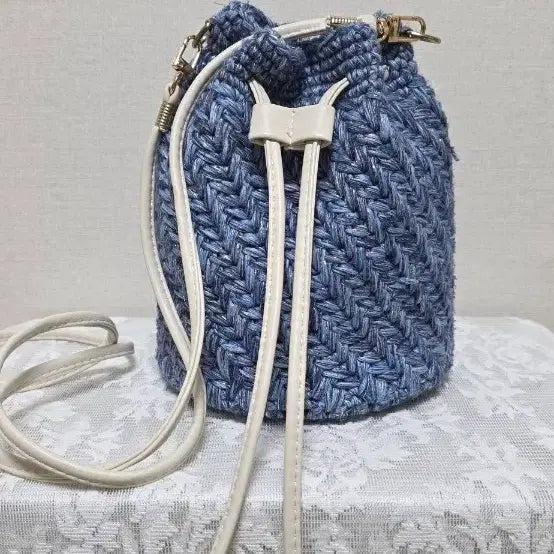 [BUNJANG] Beige Plaid Strap Bag / 체크 무늬 끈 가방 베이지