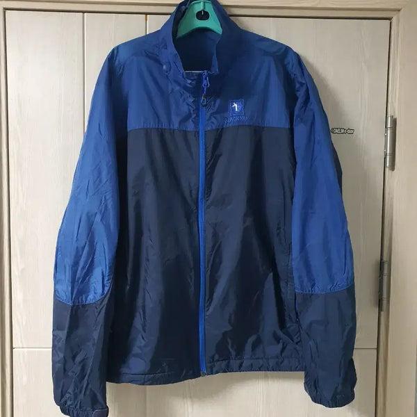 [BUNJANG] Blackyak Windbreaker Jacket / 블랙야크 바람막이