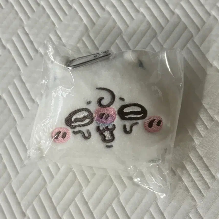 [BUNJANG] Baby Chiikawa Momonga Lil' Pass / 베이비 치이카와 릴패스 모몽가