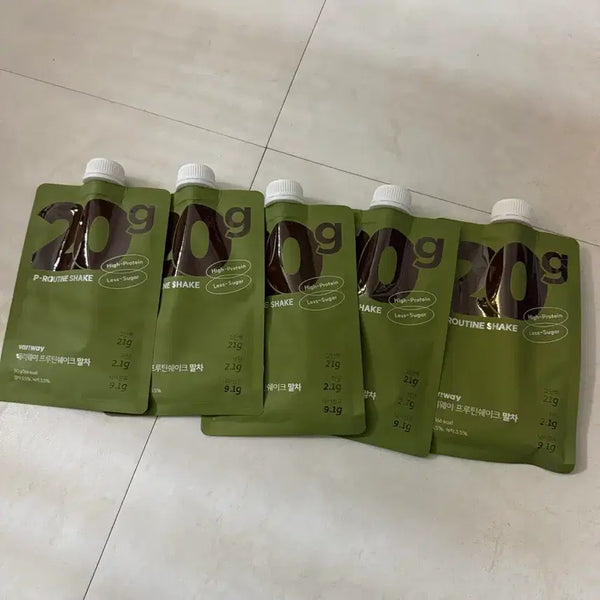 [BUNJANG] Bodykey Protein Shake Matcha Set / 베리웨이 프로틴쉐이크 말차