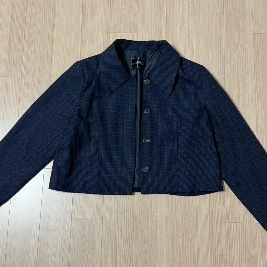 [BUNJANG] RIRINCO Cropped Jacket / 리리앤코 크롭자켓/ (66,77)