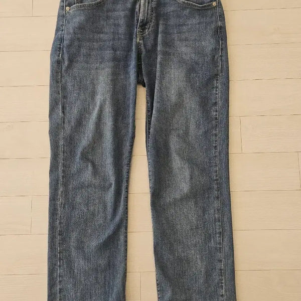[BUNJANG] TOPTEN Regular Fit Jeans (30) / 탑텐 청바지 30 일반핏허리40  밑위25   밑단18.5  허벅지29.5  총장94몇차례 입었습니다