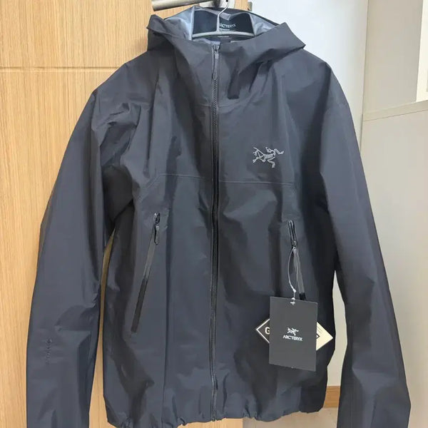 [BUNJANG] Arc'teryx Beta Jacket Black - New / 아크테릭스 베타 M 새상품 팝니다