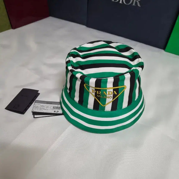 [BUNJANG] Prada Re-Nylon Bucket Hat S / (새상품득템가)프라다 리나일론 버킷햇팝니다