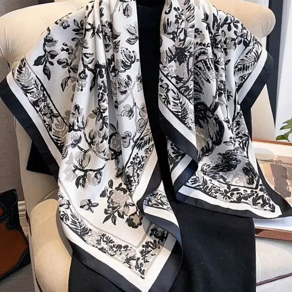 [BUNJANG] Silk Flower Pattern Scarf / 실크 스카프 플라워 패턴(새상품)