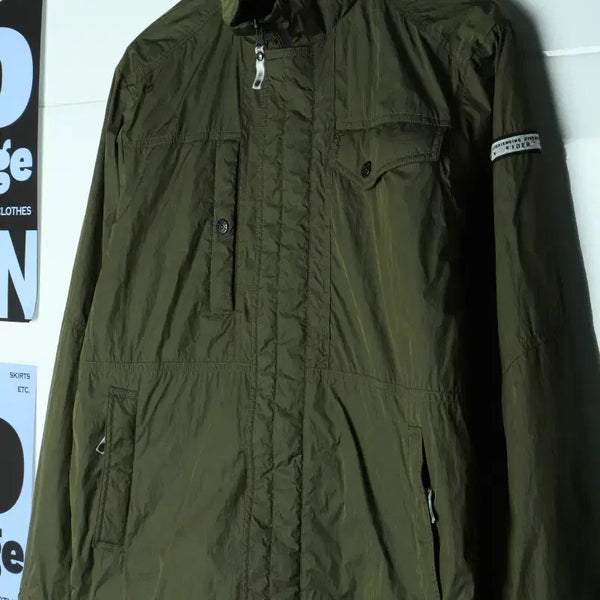 [BUNJANG] Eider Zip-up Windbreaker Jumper Jacket / (L) 아이더 집업 바람막이 점퍼자켓 필드 바스락 나일론-H39978