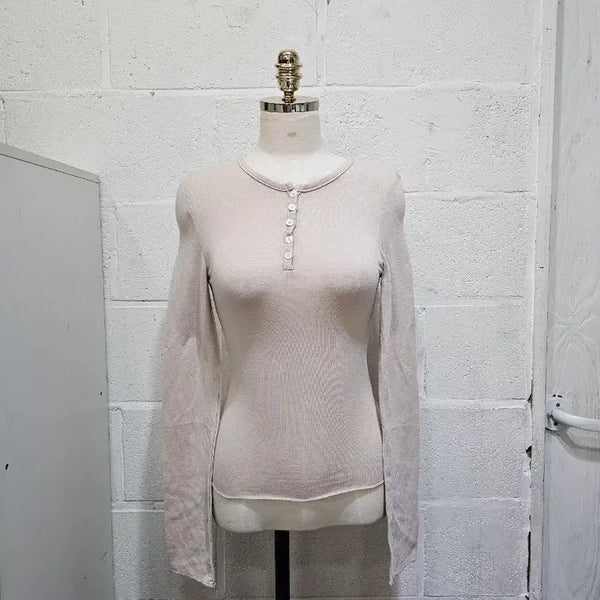 [BUNJANG] Lightweight Front Button Slim Long Sleeve Top - Beige / 가벼운 재질의 앞단추 슬림 긴팔- 베이지