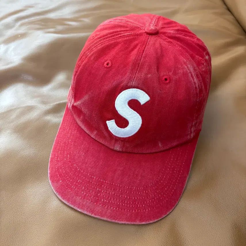 [BUNJANG] Supreme S Logo 6-Panel Pigment Cap Hat Red / 슈프림 S로고 6패널 볼캡 모자 피그먼트 레드