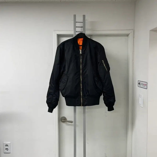 [BUNJANG] Alpha Industries MA-1 Flight Jacket - Size M / 알파인더스트리 MA-1 항공 자켓 M
