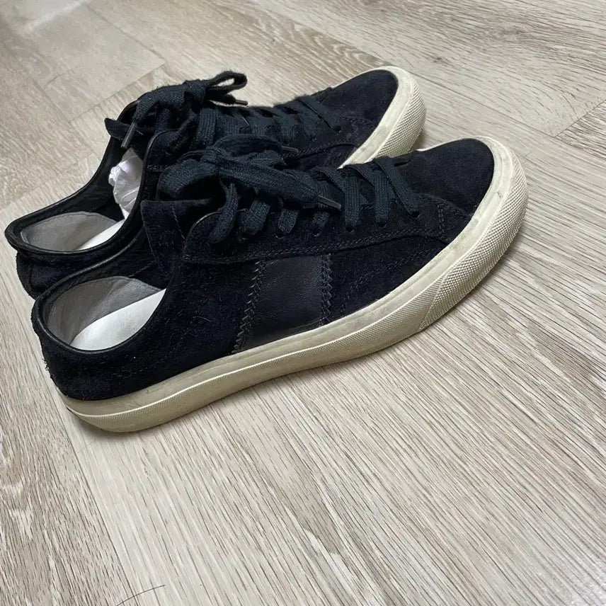 [BUNJANG] Tom Ford Suede Sneakers / 톰포드 스웨이드 스니커즈