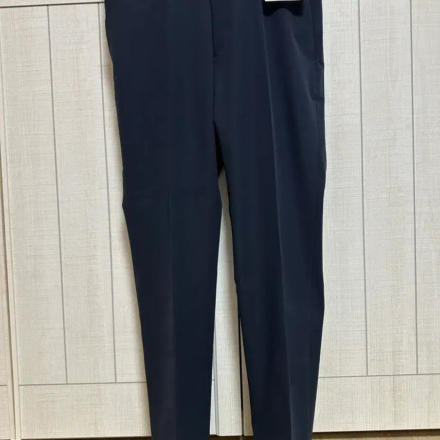 [BUNJANG] Uniqlo AirSense Pants Light / 유니클로 감탄팬츠 라이트
