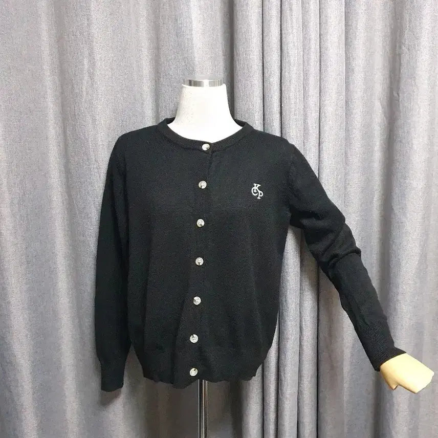 [BUNJANG] Embroidered Black Knit Cardigan / 자수 블랙 니트 가디건
