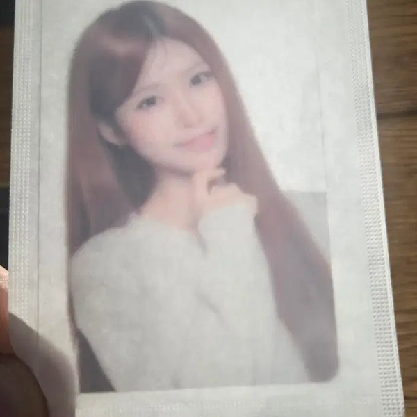[BUNJANG] RESCENE GENA Photocard Sealed / 리센느빵 제나 포카 미개봉