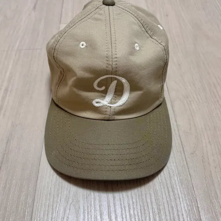 [BUNJANG] DogAndCo thehwdog D Cap Hat / 도그앤코 thehwdog D캡입니다