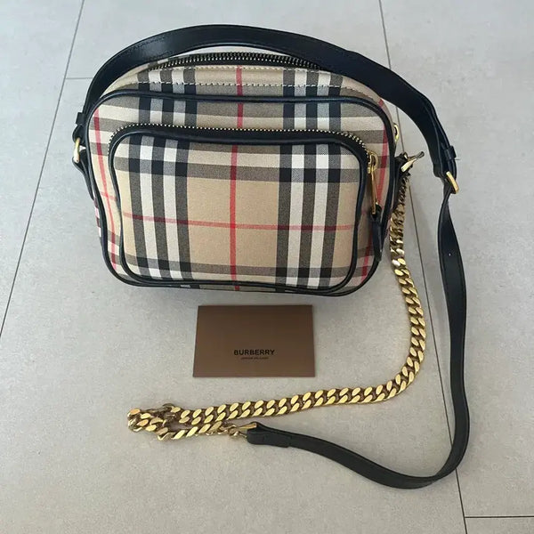 [BUNJANG] Burberry Vintage Check Camera Bag / (상태좋음/백화점판)버버리 빈티지 체크 카메라백