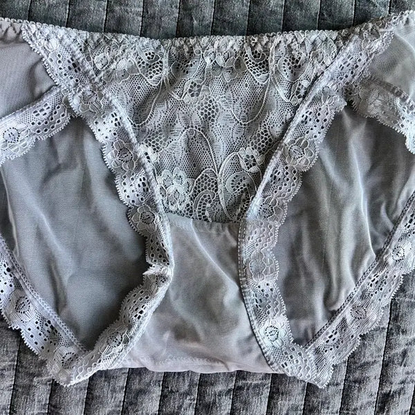 [BUNJANG] Simple Daily Lace Briefs / (중고) P 심플 데일리 레이스 삼각팬티