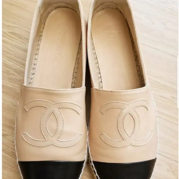 [BUNJANG] Chanel Lambskin Espadrilles Beige & Black / Chanel Lambskin Espadrilles in Beige & Black