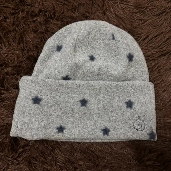 [BUNJANG] AAEI Cinnamoroll Cloudy Star Beanie Grey / 에이이에이이 시나모롤 클라우디 스타 비니 그레이