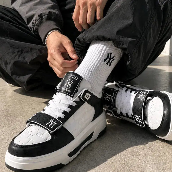 [BUNJANG] MLB Classic Monogram Chunky Mid Sneakers / MLB 클래식 모노그램 운동화