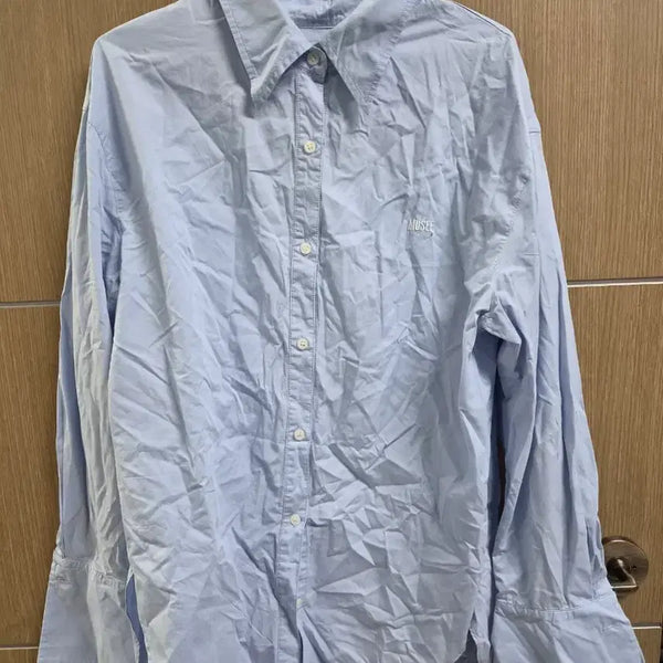 [BUNJANG] Musee Blue Logo Embroidered Shirt / 뮤제 musee 셔츠 블루