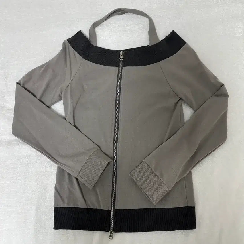 [BUNJANG] Off-the-Shoulder Zip-Up / 오프숄더 집업