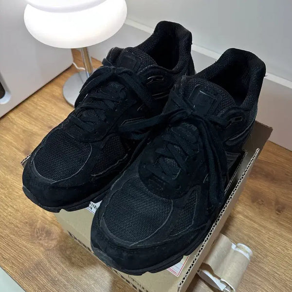 [BUNJANG] New Balance 990v4 Triple Black / 뉴발란스 990v4 트리플 블랙 265