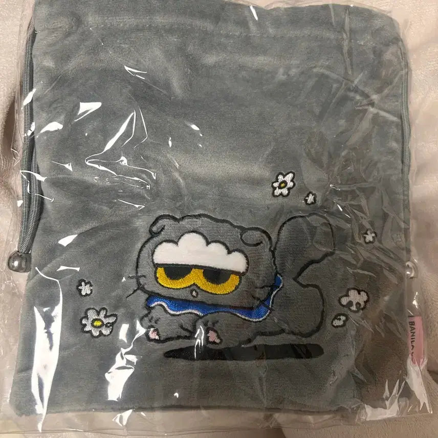 [BUNJANG] JOANN x BANILA CO. Collaboration Pouch / 조앤프렌즈 바닐라코 파우치