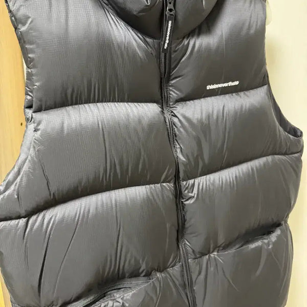 [BUNJANG] Dine That Padded Vest M / 디네댓 패딩 조끼 M