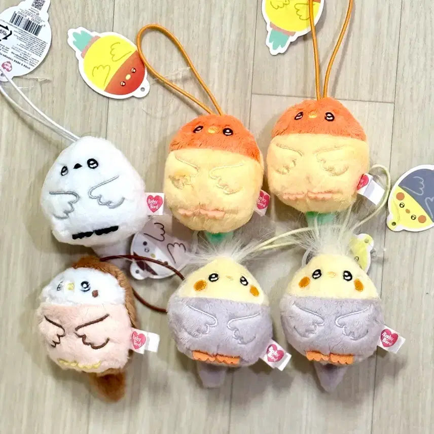 [BUNJANG] Parrot Plush Keychain with Baby Hat - Bundle Set / 귀여운 아기새 모자 쓴 앵무새 인형 뽑기 열쇠가방고리키링인형 새상품 일괄