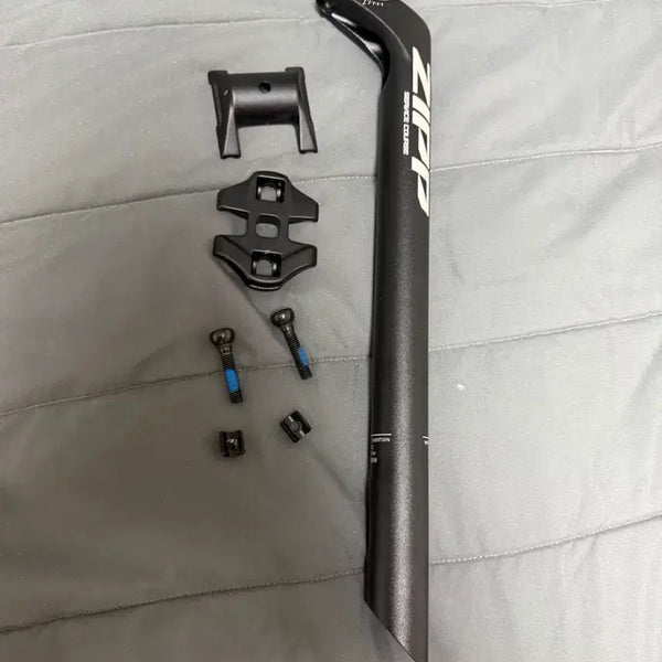 [BUNJANG] ZIPP Service Course Seatpost / 짚 서비스 코스 싯포스트 돈 급함요 제발