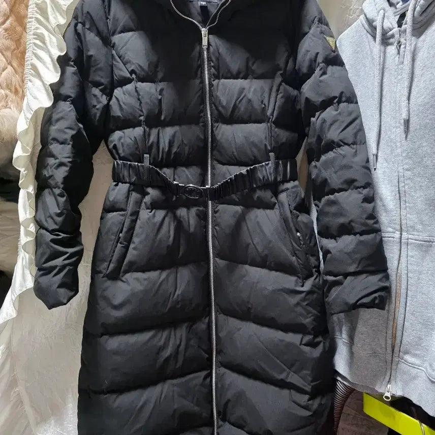 [BUNJANG] Guess Long Padded Coat Black / 게스롱패딩