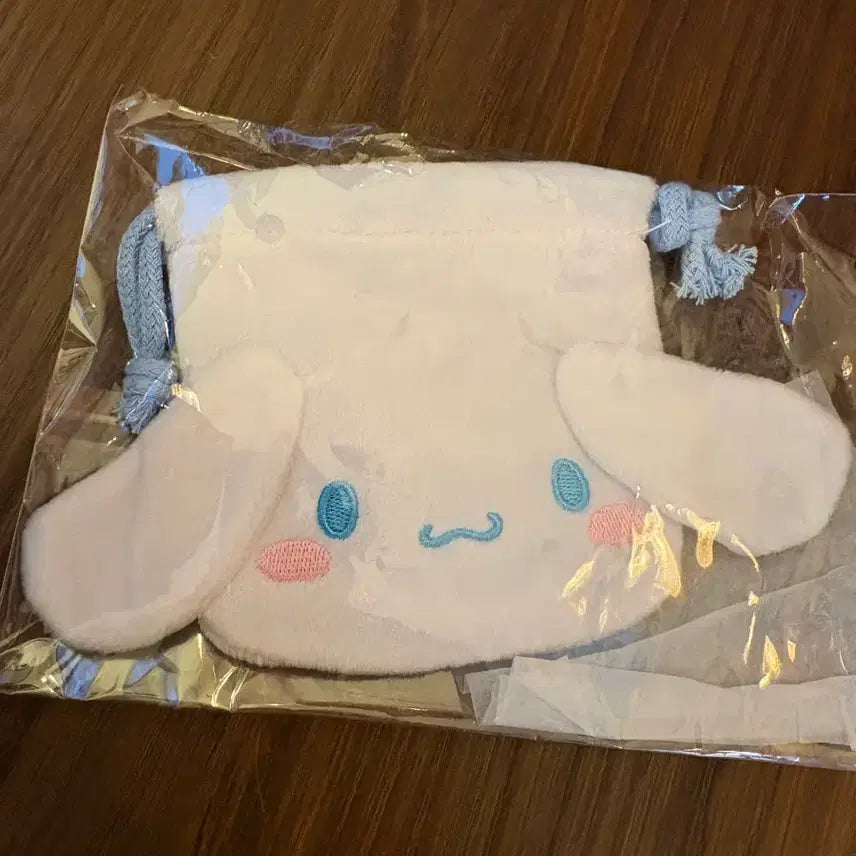 [BUNJANG] Cinnamoroll Mini Drawstring Pouch Carabiner Keychain / 시나모롤 미니 복조리파우치 카라비너 키링