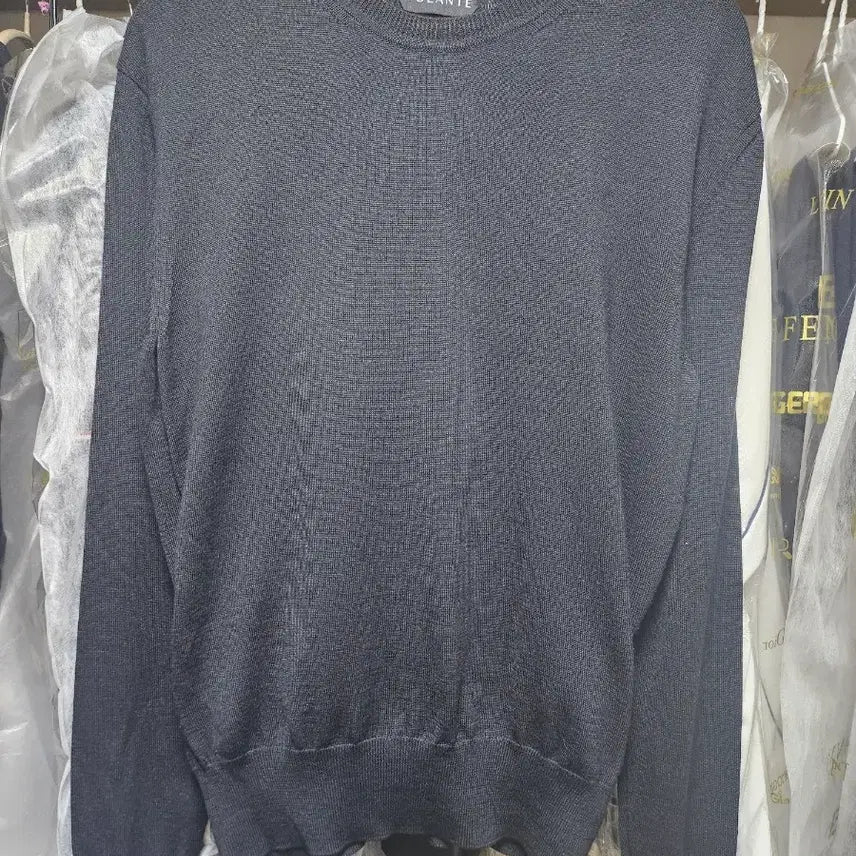 [BUNJANG] Volante Black Silk Knit Size 1 / 볼란테 블랙 실크 니트 1사이즈