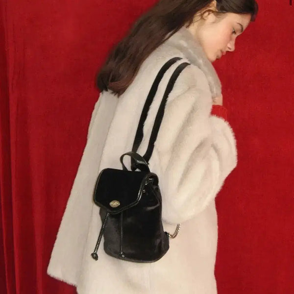 [BUNJANG] Somewhere Better Black Velvet Backpack / 썸웨어버터 블랙 벨벳 백팩