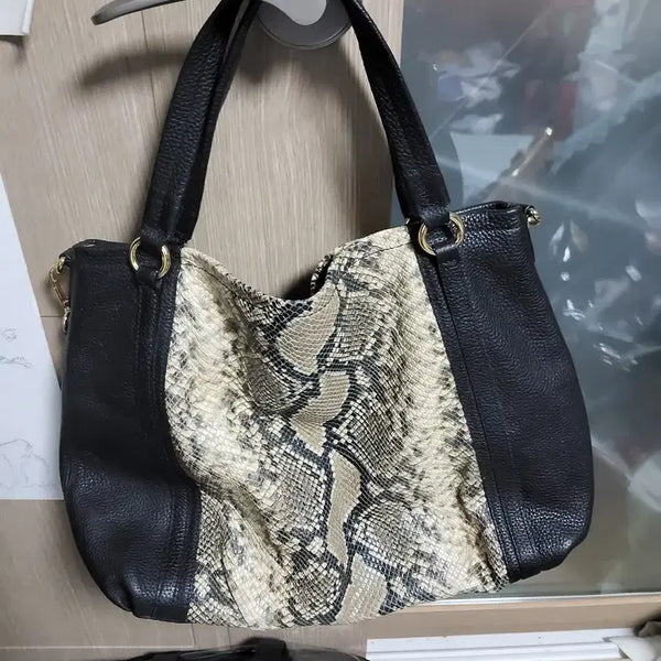 [BUNJANG] Daks Women's Leather Snake Pattern Tote Bag / 닥스 가방