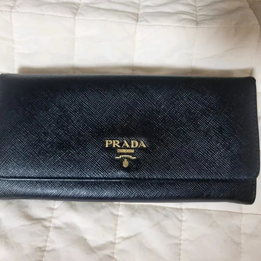 [BUNJANG] Prada Saffiano Flap Long Wallet Black/Gold Hardware / (정품) 프라다 사피아노 플랩 장지갑 블랙/금장