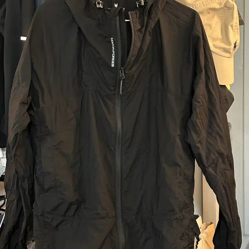 [BUNJANG] MAN INFORS Windbreaker Black / 맨인포스 윈드브레이커 검정