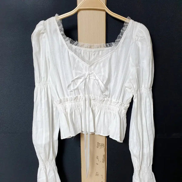 [BUNJANG] Cropped Lace Puff Blouse - White / 진짜만원 크롭 레이스 퍼프 블라우스 화이트