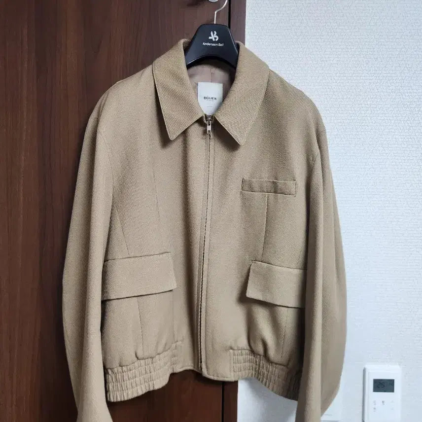 [BUNJANG] Velier Diagonal Blouson Dusty Beige / [M]벨리에 다이에그널 블루종 더스티 베이지