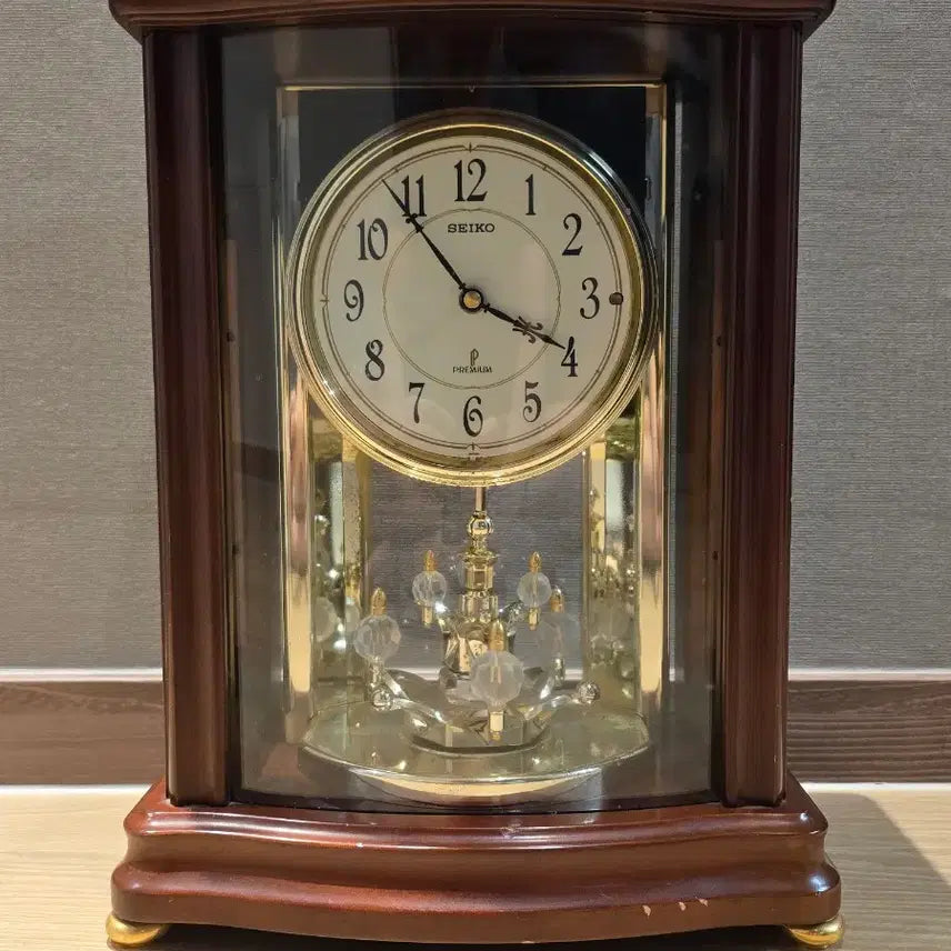 [BUNJANG] Seiko Premium Wood Pendulum Table Clock / 세이코 프리미엄 우드 회전추 탁상시계 (시계/회전추 정상작동)