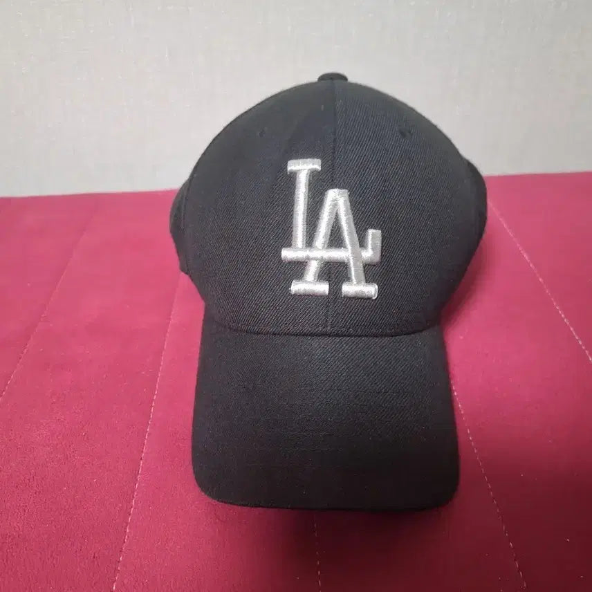 [BUNJANG] LA Dodgers Black Baseball Cap / LA 다저스 야구 모자 블랙