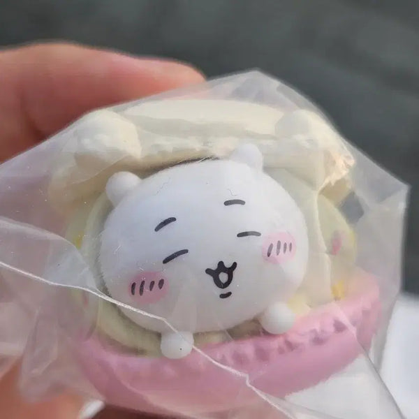 [BUNJANG] Chiikawa Macaron (Sealed, 2 pcs) / 치이카와 마카롱 미개봉 2개