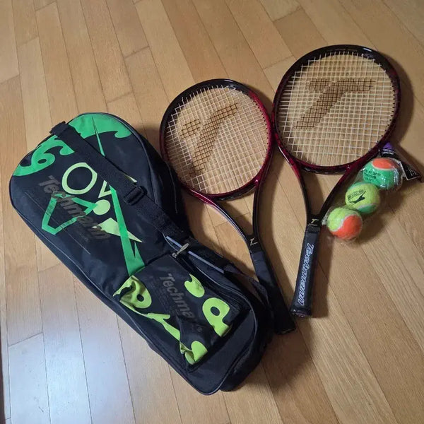 [BUNJANG] Techma Badminton Racket Bag Set with 2 Rackets and Shuttlecocks / 테크마 베드민턴 라켓 가방 세트 2개 + 공