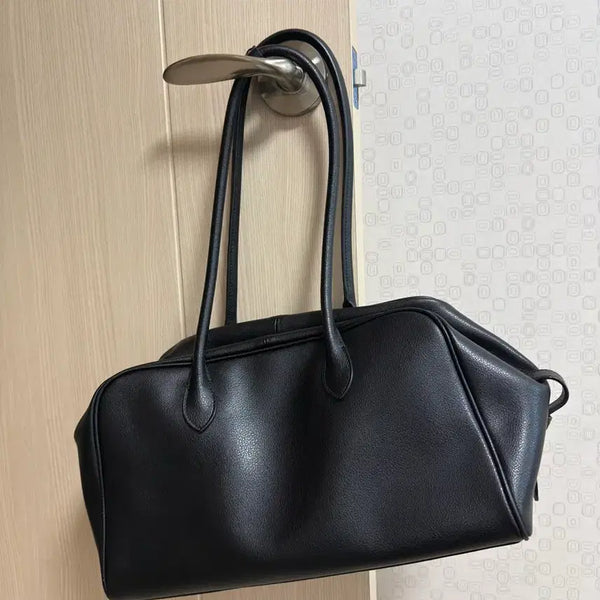 [BUNJANG] Dunst Soft Shoulder Bag / 던스트 소프트 숄더백