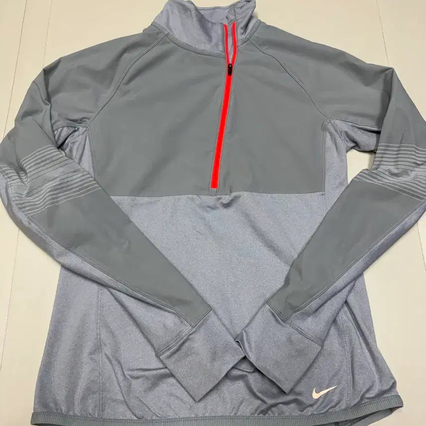 [BUNJANG] Nike Dri-FIT Functional Half-Zip Pullover Size 100 / (상태SS) 나이키 기능성 드라이핏 러닝/운동 하프집업 100
