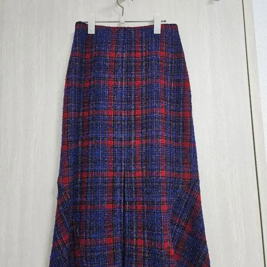 [BUNJANG] TIME by TIMEWOOL Wool Check Flare Long Skirt / 한섬 타임 포스트모던 울 체크 플레어 스커트