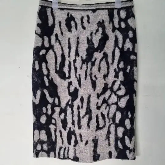 [BUNJANG] Time Postmodern Pattern Midi Skirt Size 66 / 타임 포스트모던 패턴 스커트 66