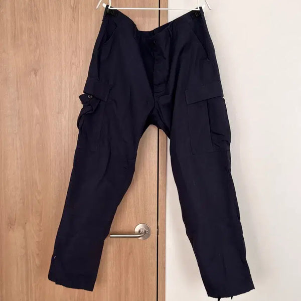 [BUNJANG] Proper Navy Cargo Pants / 프로퍼 네이비 카고 팬츠