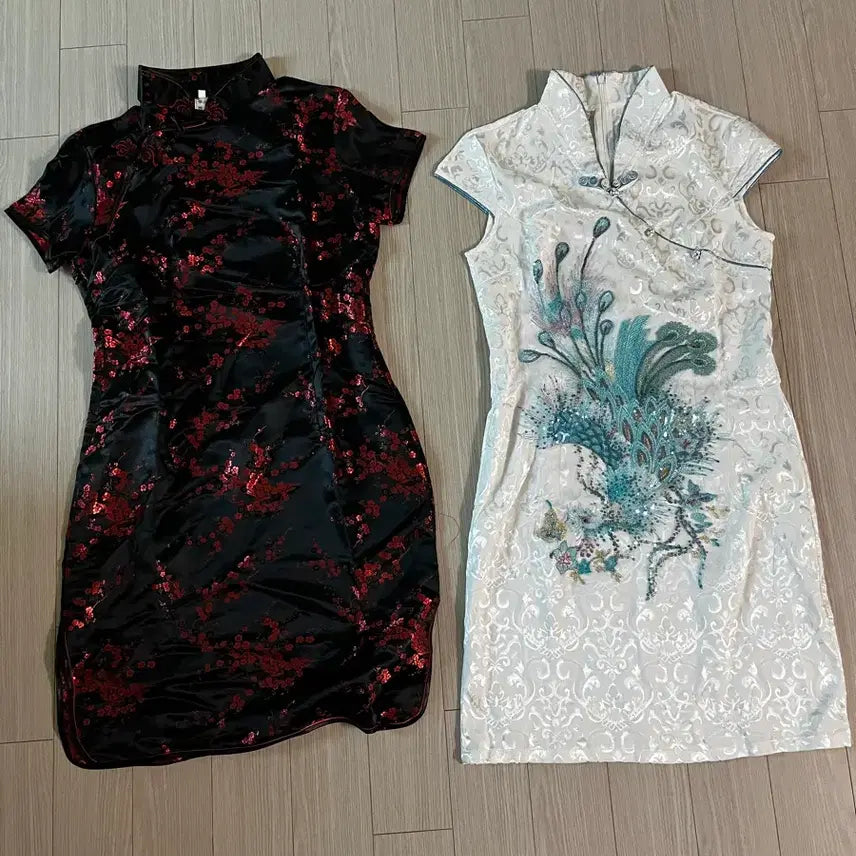 [BUNJANG] Bundle Set: Ornate Patterned Qipao (2-Piece Set) / 일괄)화려한 패턴 치파오 2벌